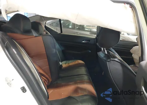 2021 Nissan Altima Sr Fwd z USA, uszkodzony, nr VIN 1N4BL4CV2MN363512